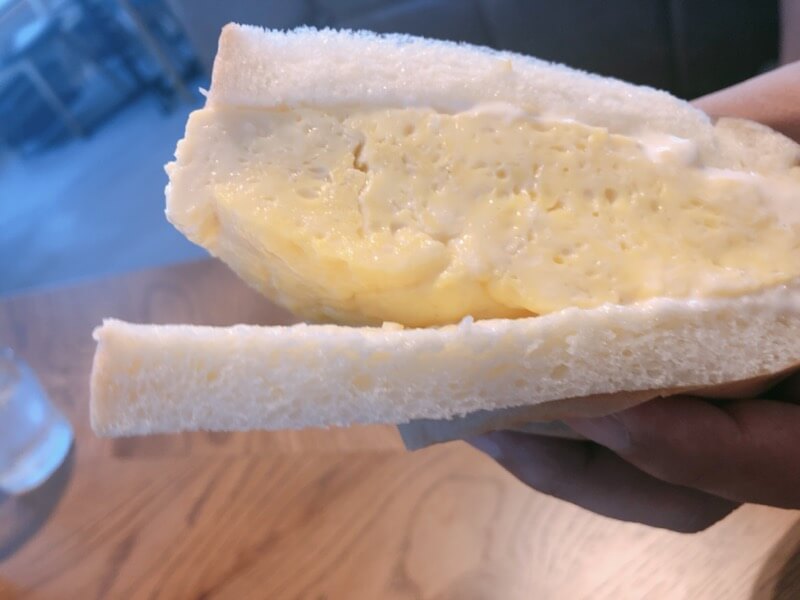 嵜本ベーカリーカフェ 厚切りたまごの極美サンドイッチ